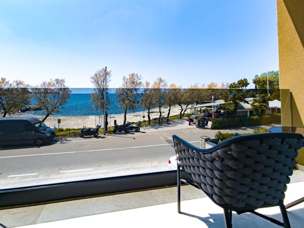 Maresole Beachfront Residence Porec Ngoại thất bức ảnh