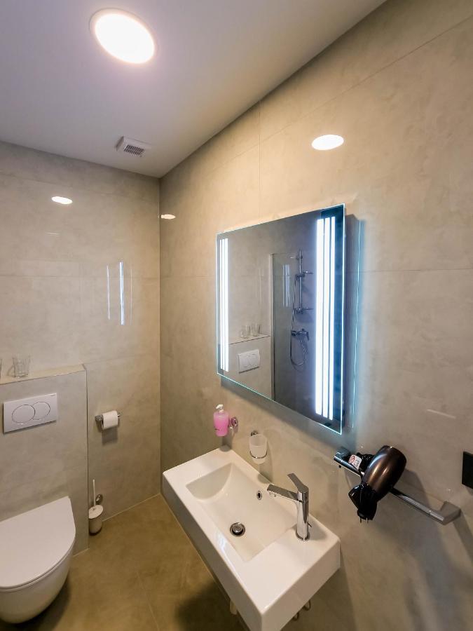 Maresole Beachfront Residence Porec Ngoại thất bức ảnh